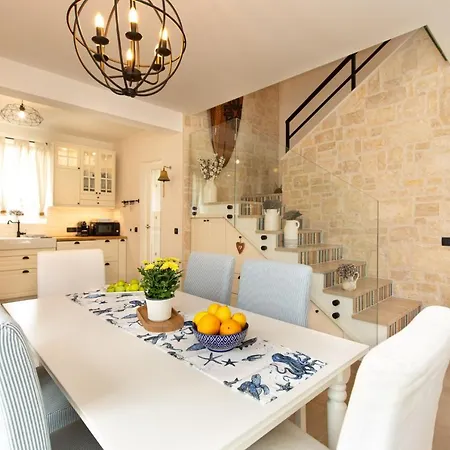 別荘 Gita マリンスカ